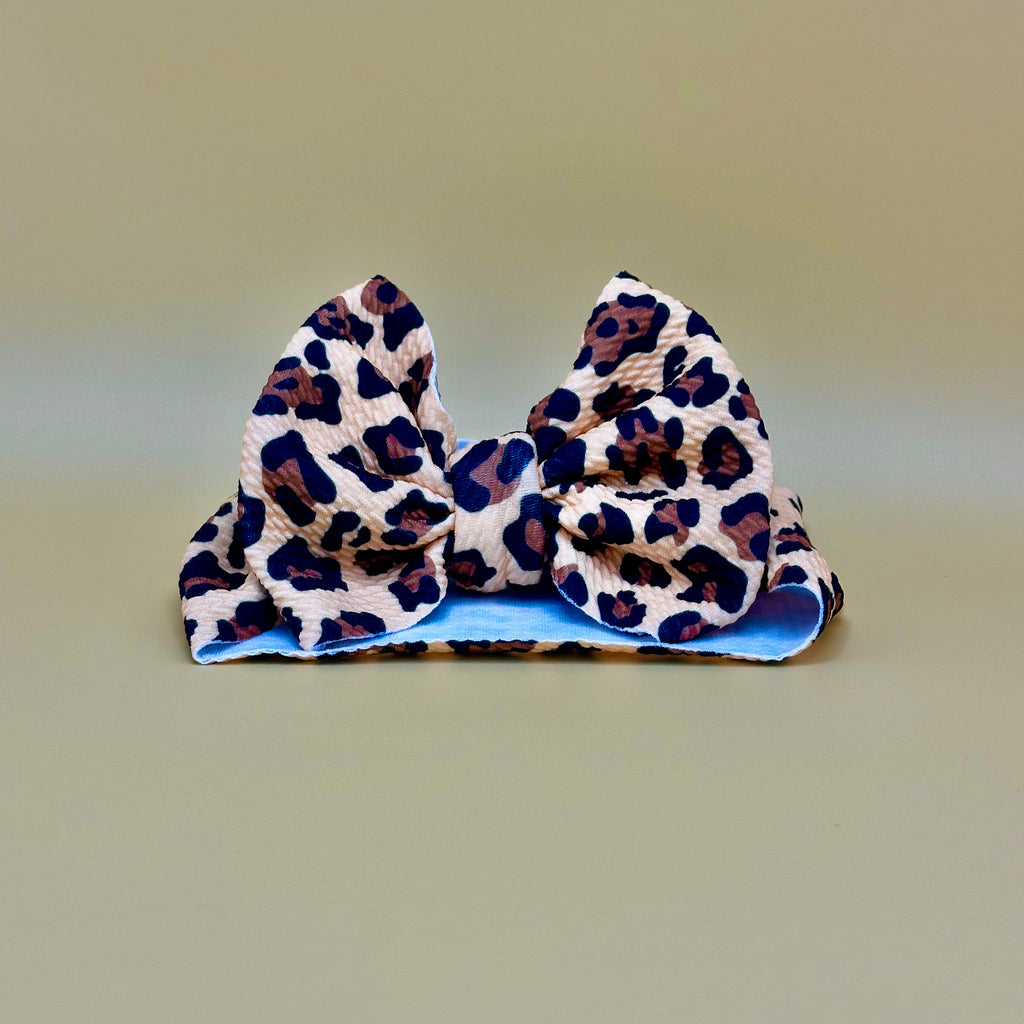 Leopard bow